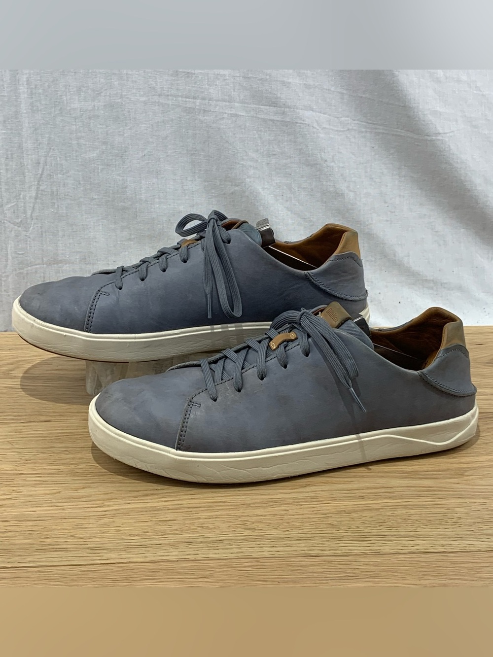 Olukai Lae'ahi Li 'Ili Men's Size 11.5 Gray Leather Shoes
